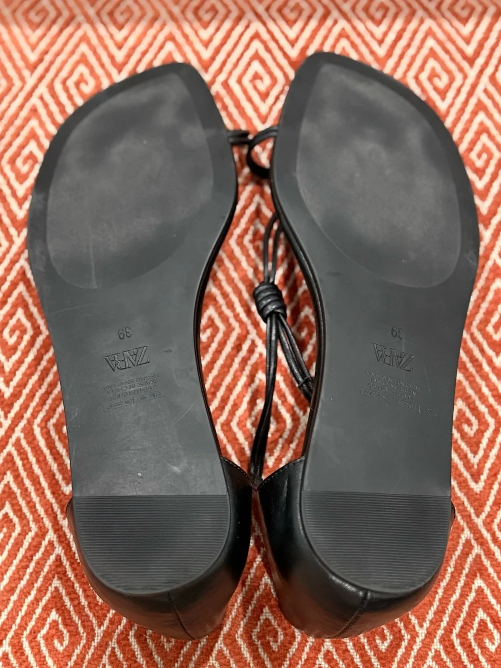 ZARA FLAT SANDALS WITH KNOTTED TOE STRAP Sz 8 - Picture 6 of 7